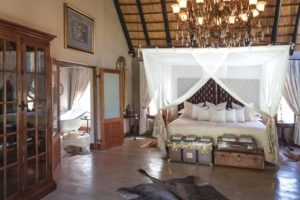 kings camp timbavati luxury suite interior