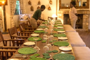 bwindi lodge uganda table