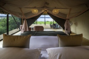 rwanda akagera magashi camp bedroom
