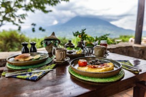 rwanda volanoes virunga lodge food