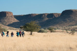 Namibia Kaokoland Grootberg Etendeka Mountain Camp43