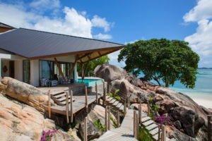 Seychelles inner islands praslin deckenia villa17