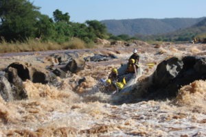 Kenya Tana River Rafting white water3